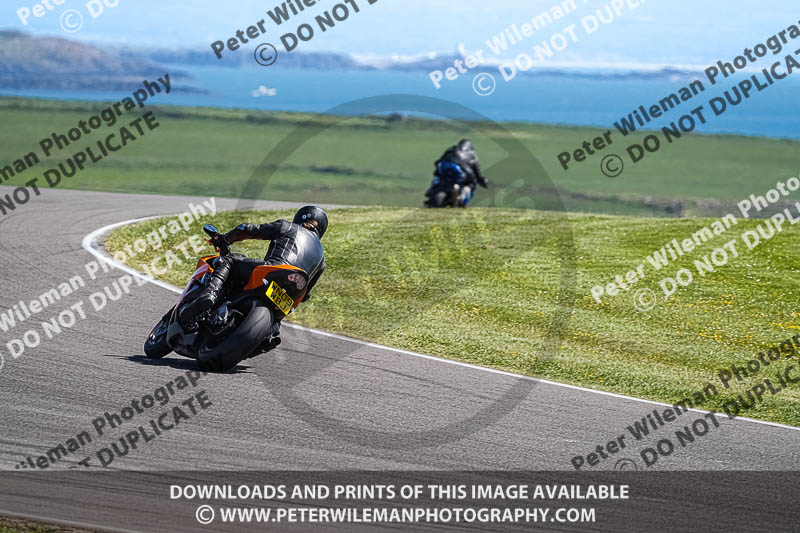 anglesey no limits trackday;anglesey photographs;anglesey trackday photographs;enduro digital images;event digital images;eventdigitalimages;no limits trackdays;peter wileman photography;racing digital images;trac mon;trackday digital images;trackday photos;ty croes